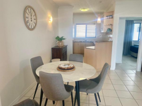 Marina Views On Melton 107-3 Melton Terrace, Townsville
